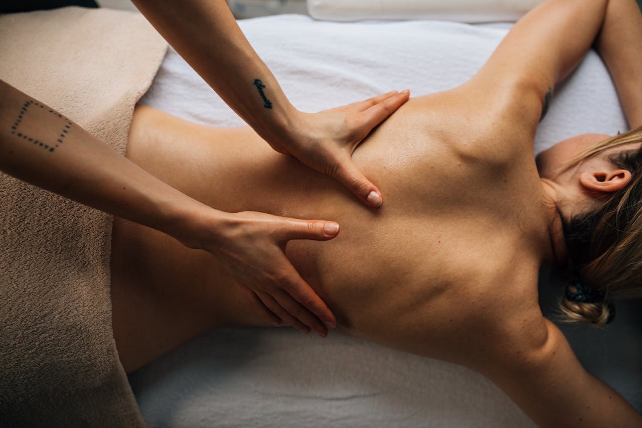 Full body deep massage Miami wellness spa treatment
